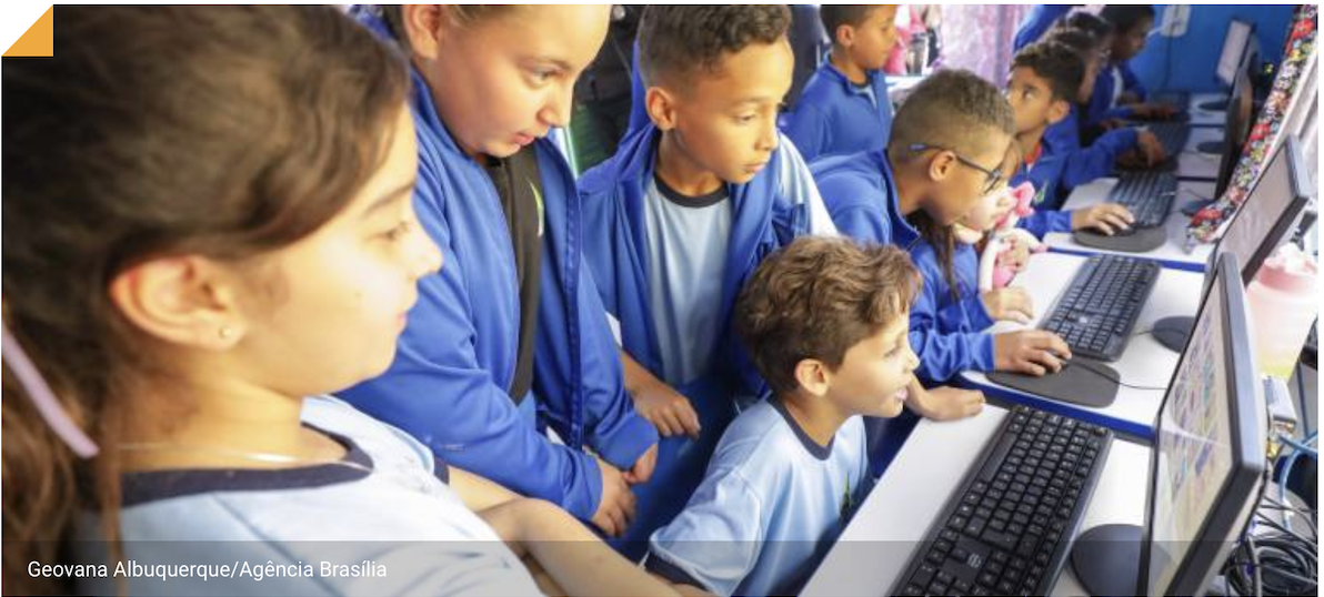 O uso crítico da tecnologia e as diversidades regionais